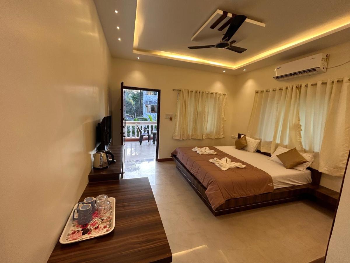 The Beach Hive Resort Kashid Buitenkant foto
